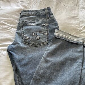 Silver Jeans Women's Straight Leg Denim in Medium Blue Wash size W27 29L